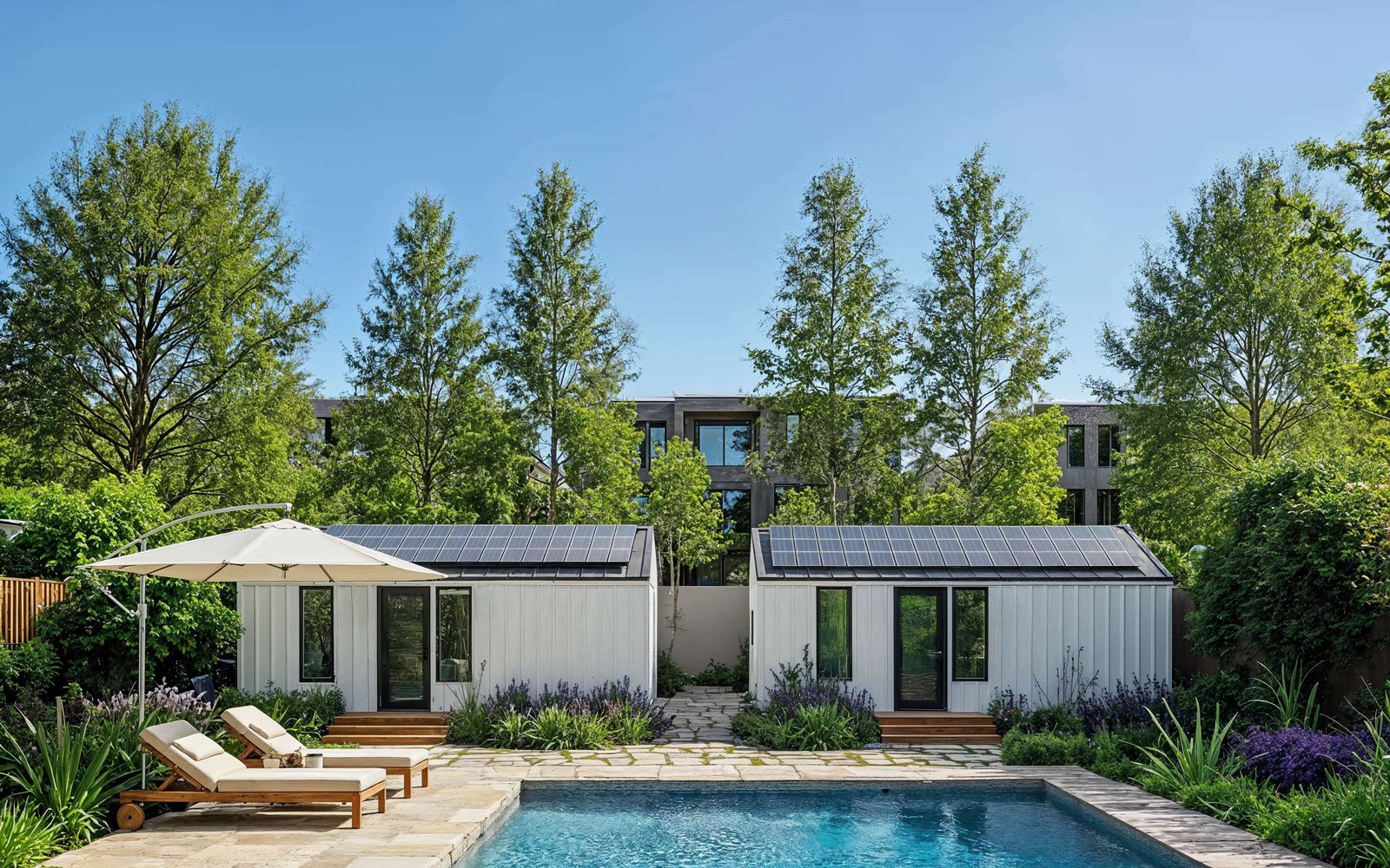 EVO Compact with Pool